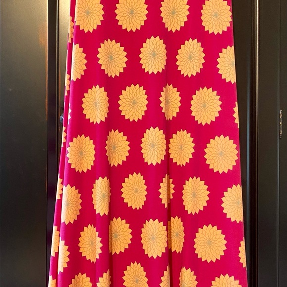 LuLaRoe Flowered Skirt - Picture 3 of 5